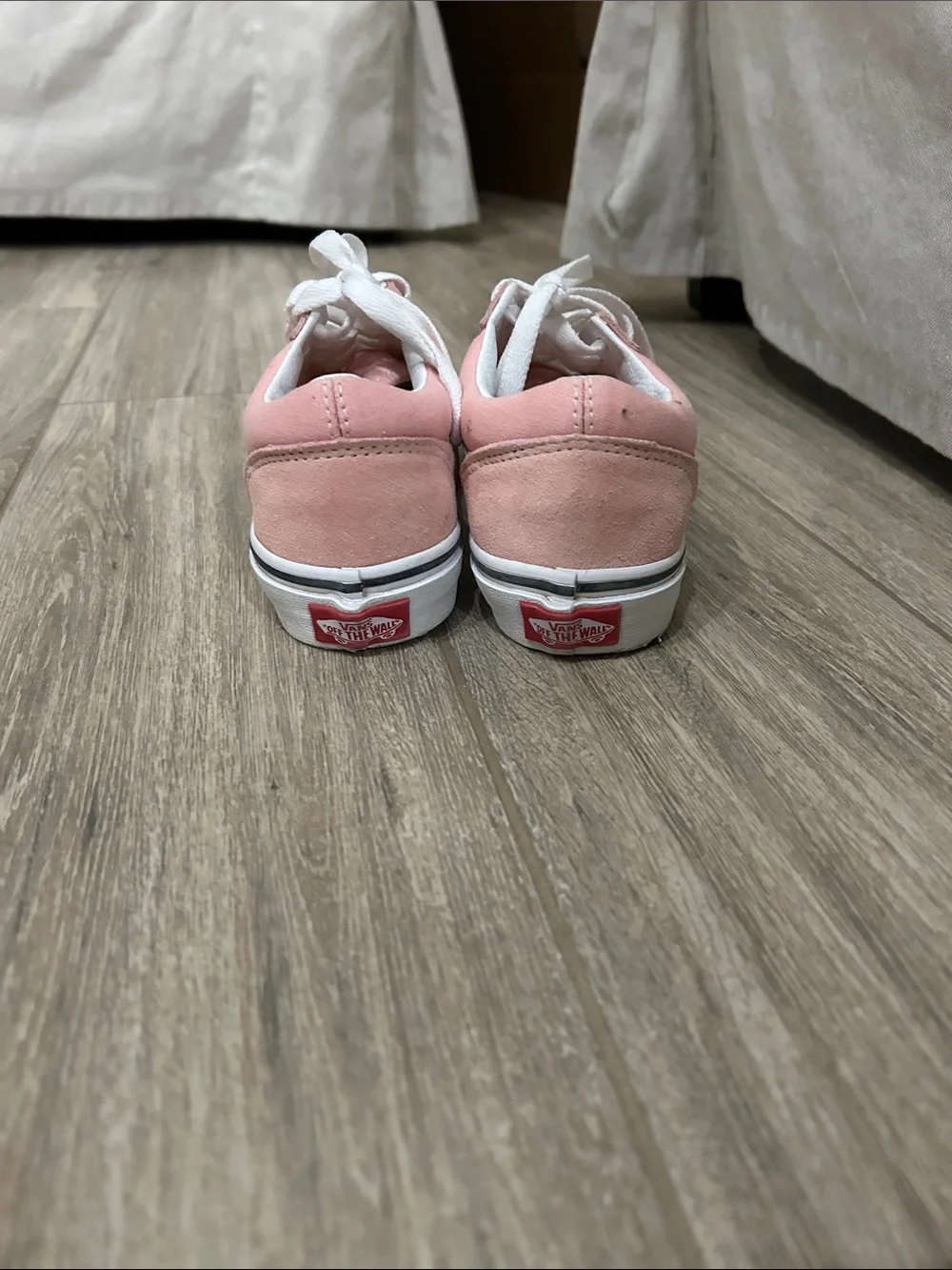 Pink vans old skool sneaker